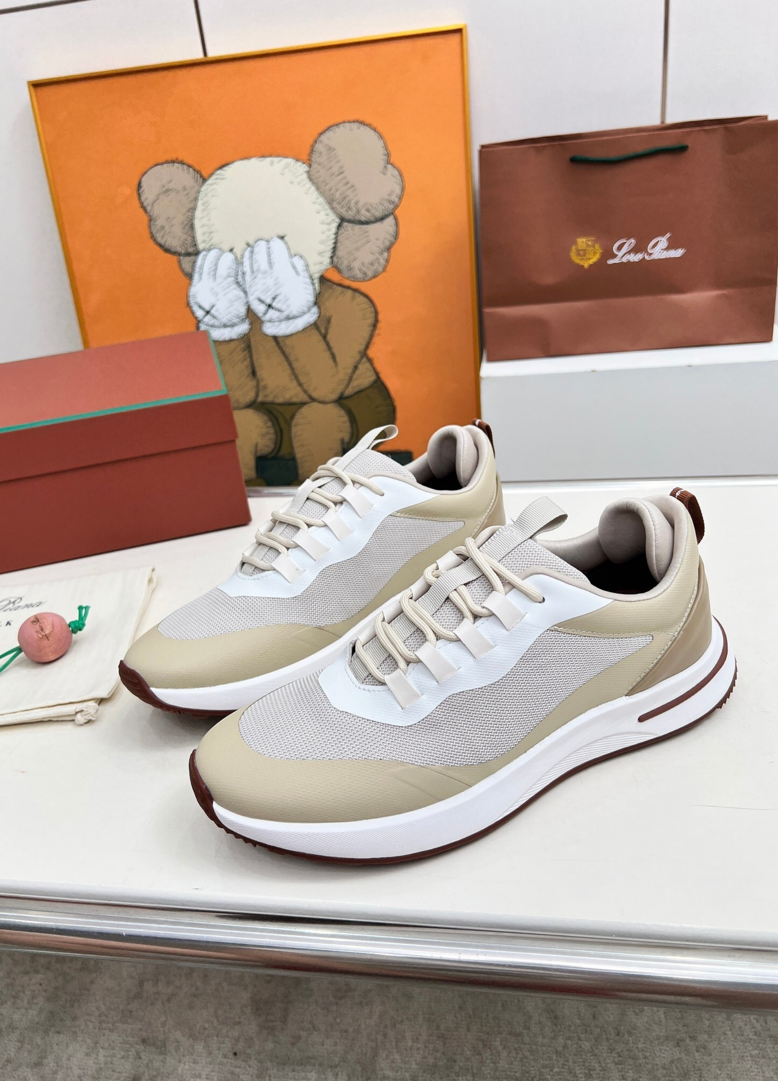 Loro Piana Weekend Walkers