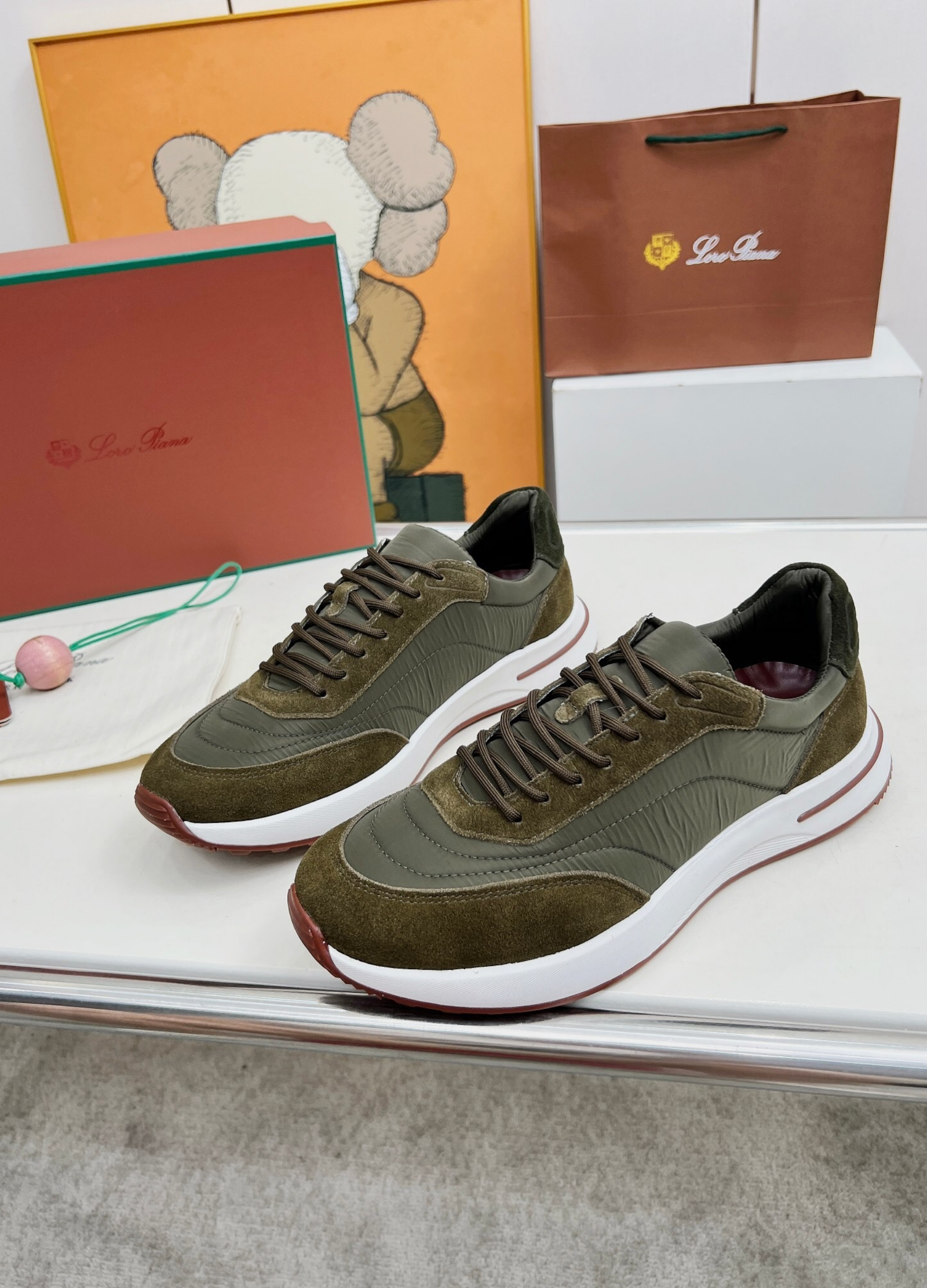 Loro Piana Week End Walk