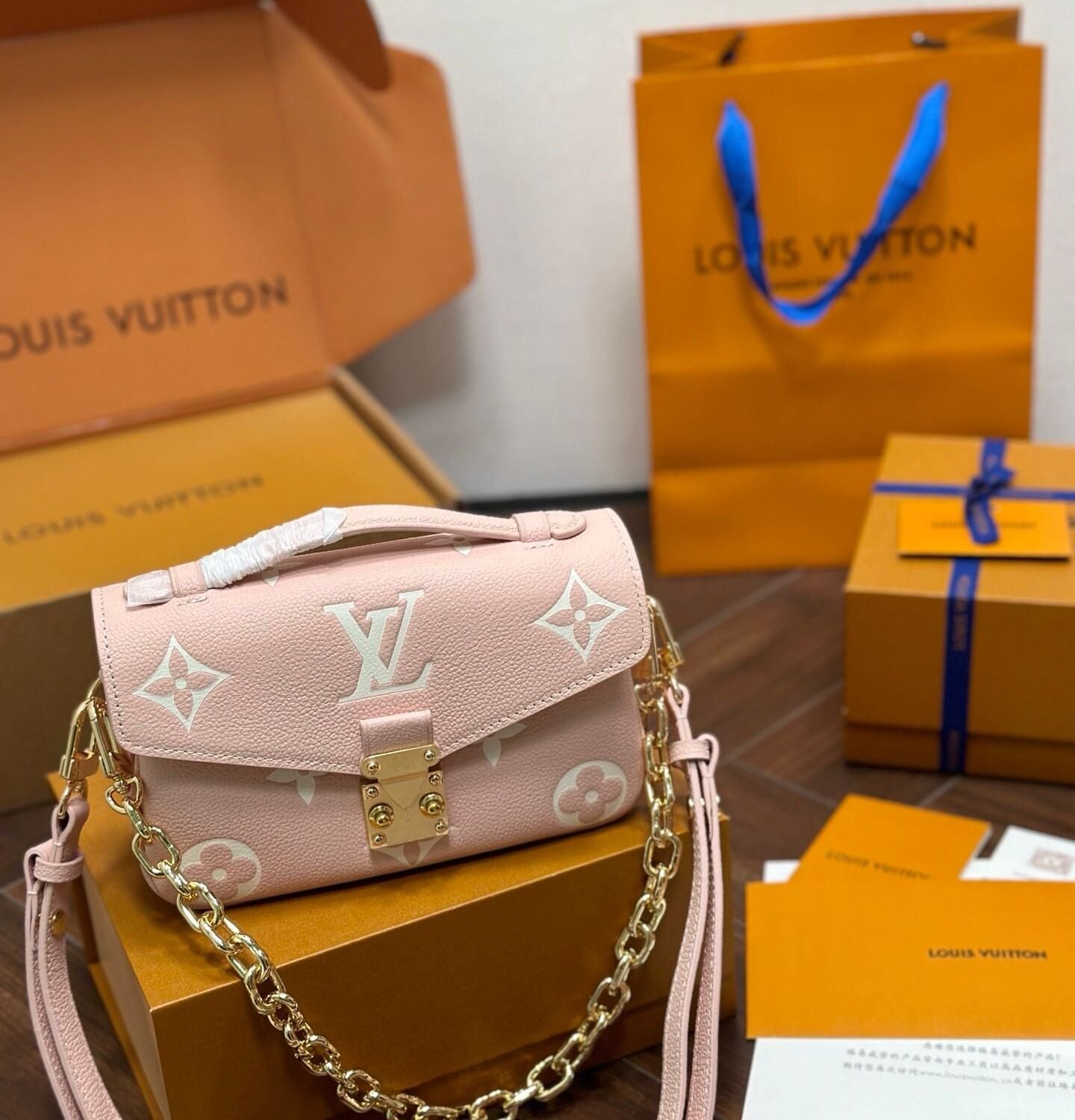Louis Vuitton Damestas
