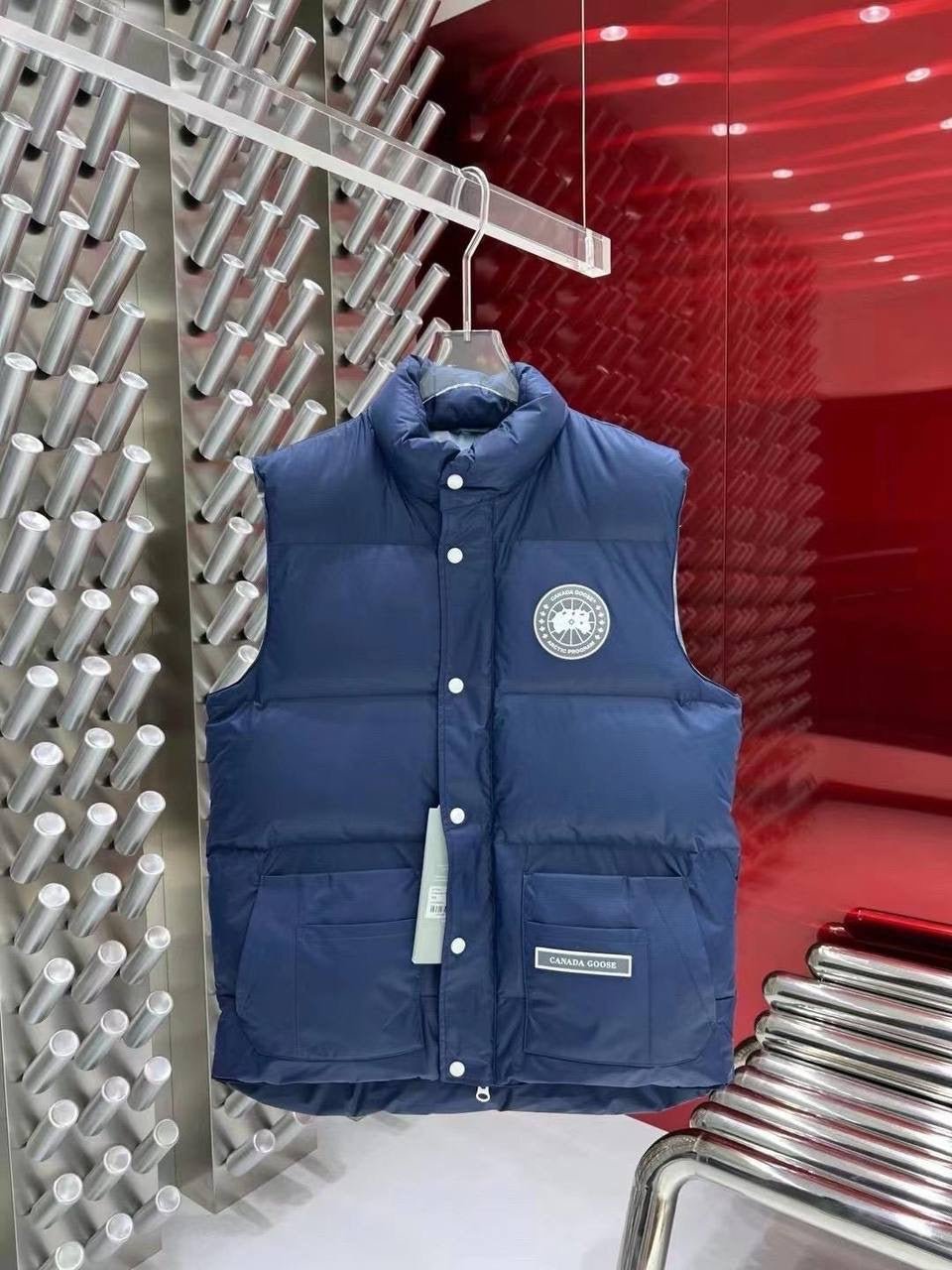 Canada Goose Body Warmer