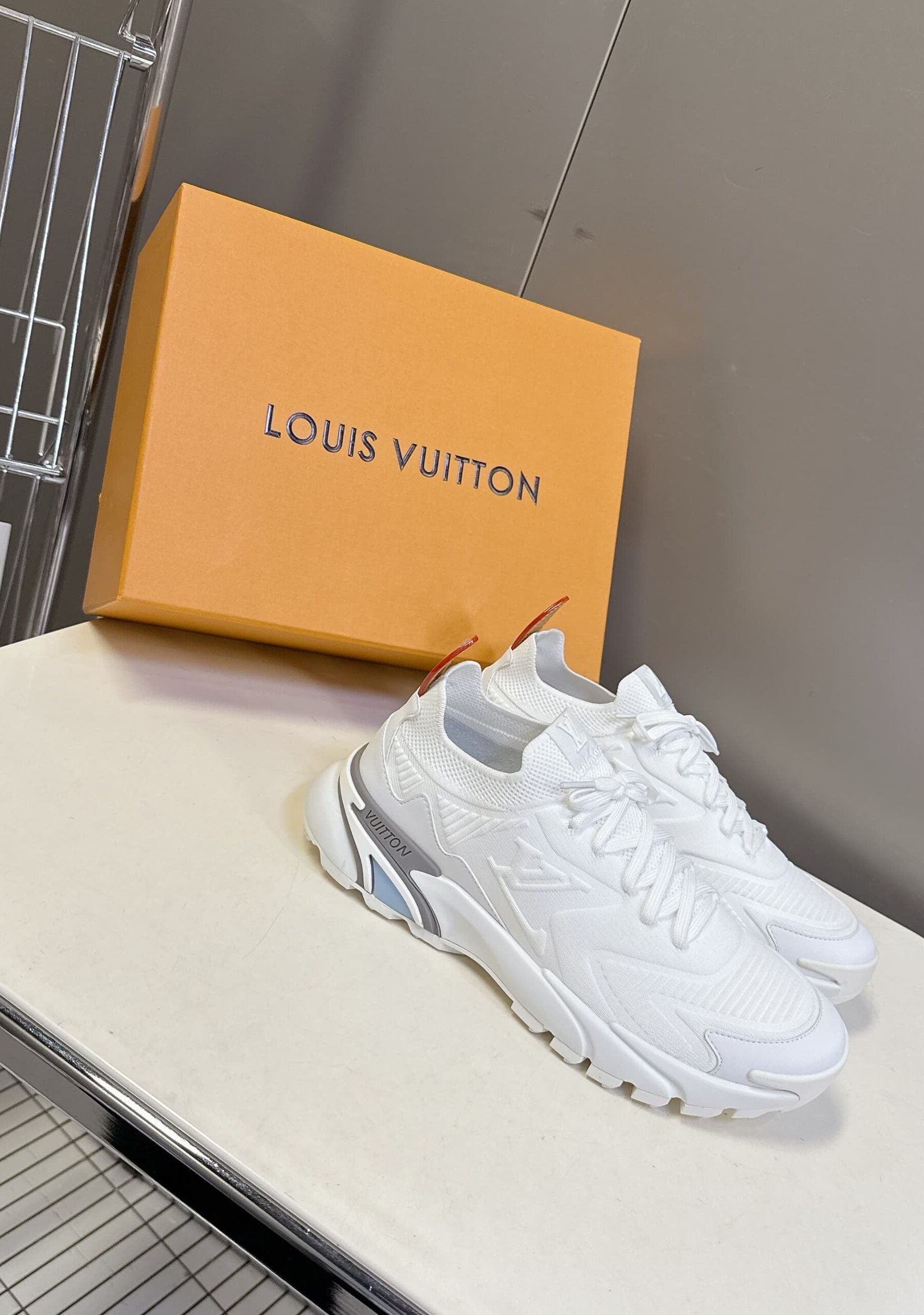 Louis Vuitton Tatic