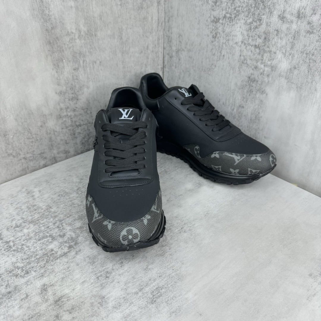 Louis Vuitton run away