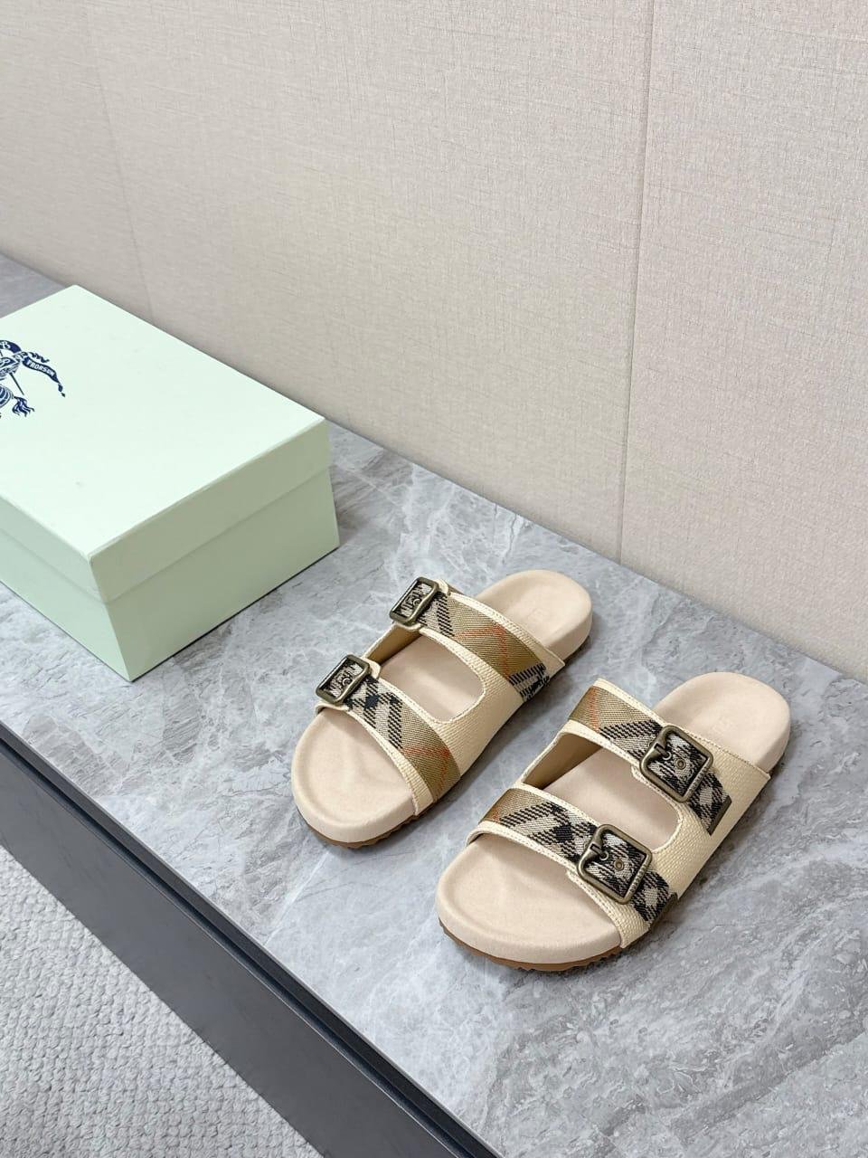 Burberry Slippers